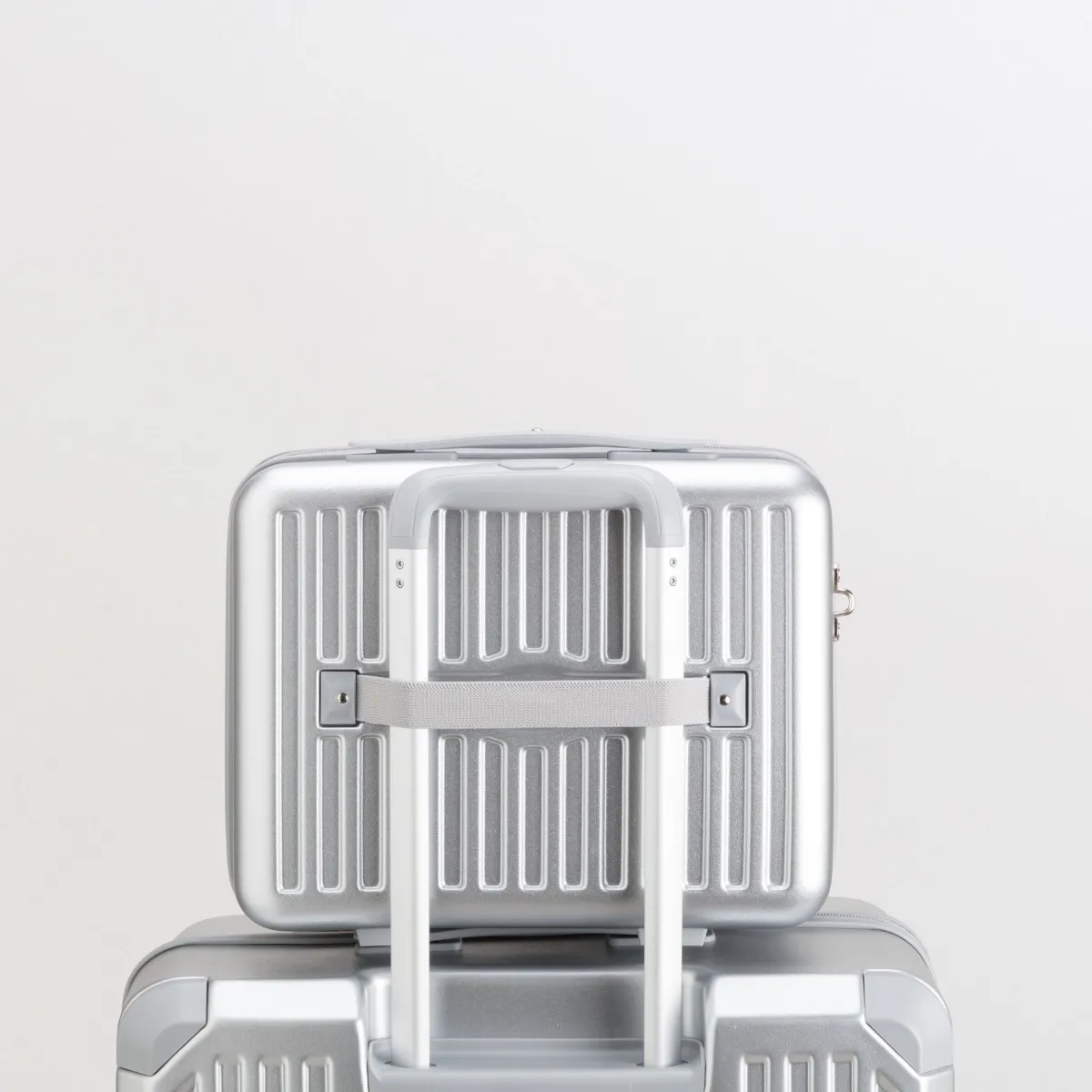 New CARPISA Beauty - Tinny go